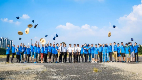 （来源：看头条网）