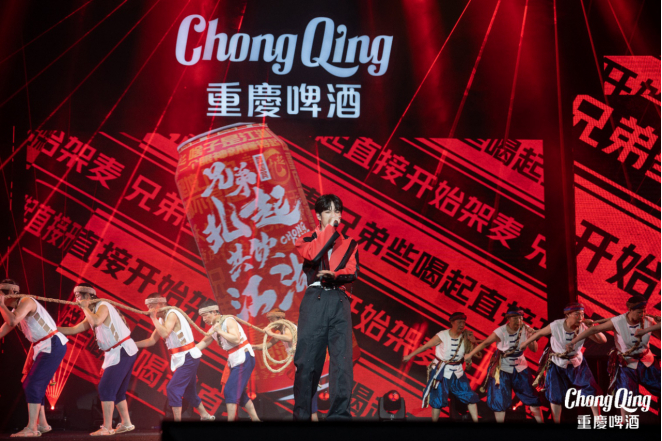 粉丝达人争相打卡，齐心闯关晒出情义