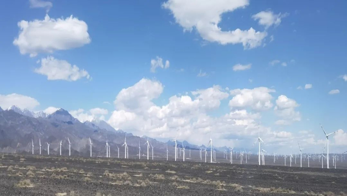华电乌鲁木齐达坂城新能源基地100万千瓦风光项目 ▲