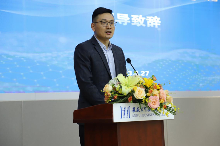 腾讯云高等教育副总经理 钱栩磊