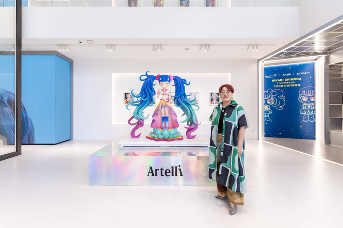 下田光与"Amitābha"合照