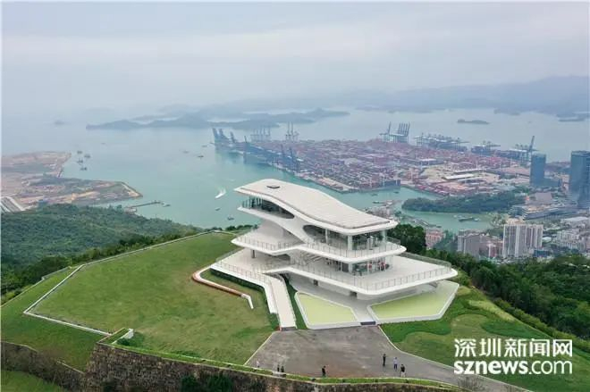 云海公园俯瞰盐田港