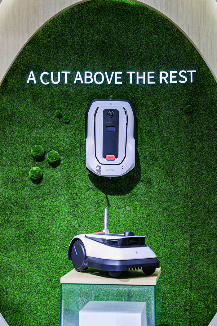 智能割草机器人GOAT G1