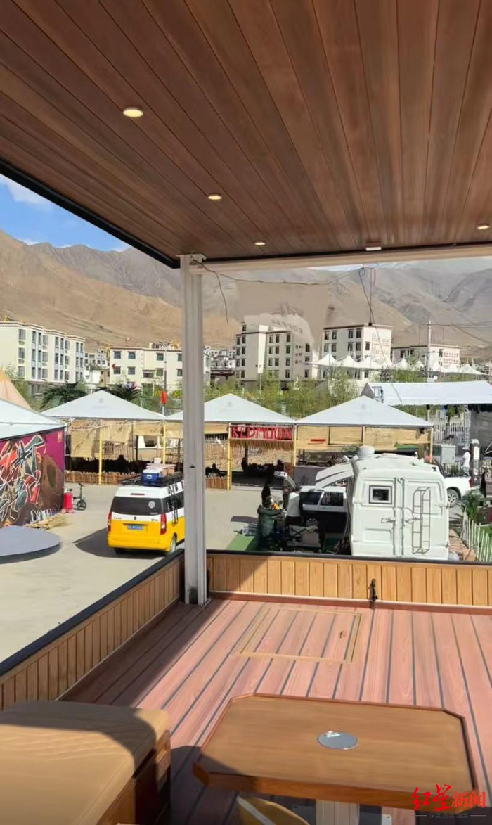 ▲李政房车的二楼阳台