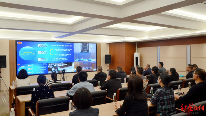 ↑远程旁听法庭审理 图据宜宾中院