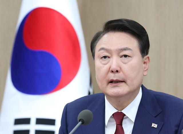 韩国最新民调：尹锡悦就职一周年，施政差评率60%