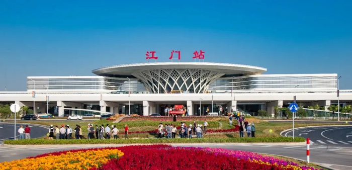 周华东 摄