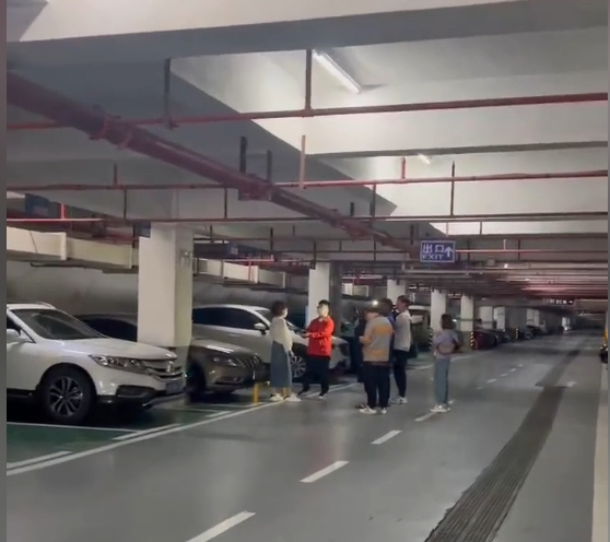 图片来源：橙柿互动