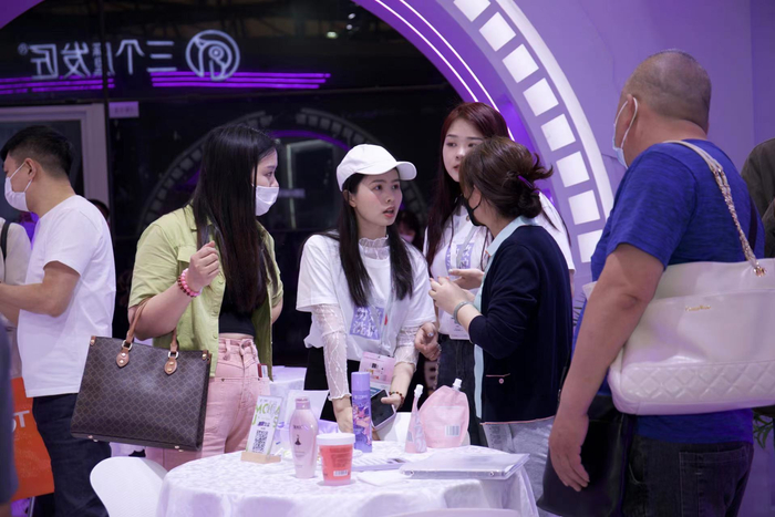 （来源：看头条网）