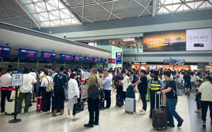 ▲双流国际机场出发大厅