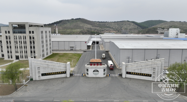 　　图为厚德食品股份有限公司外景航拍图