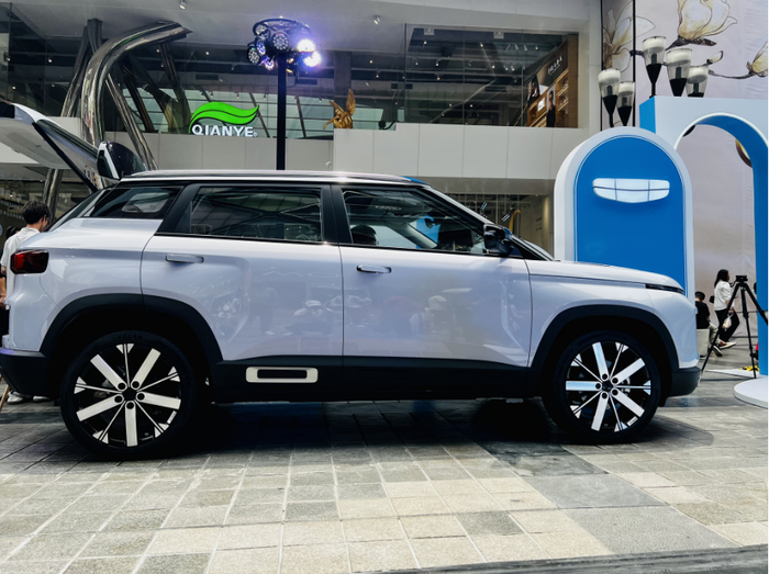 ICON“主角”侧面。 华龙网-新重庆客户端 许川摄