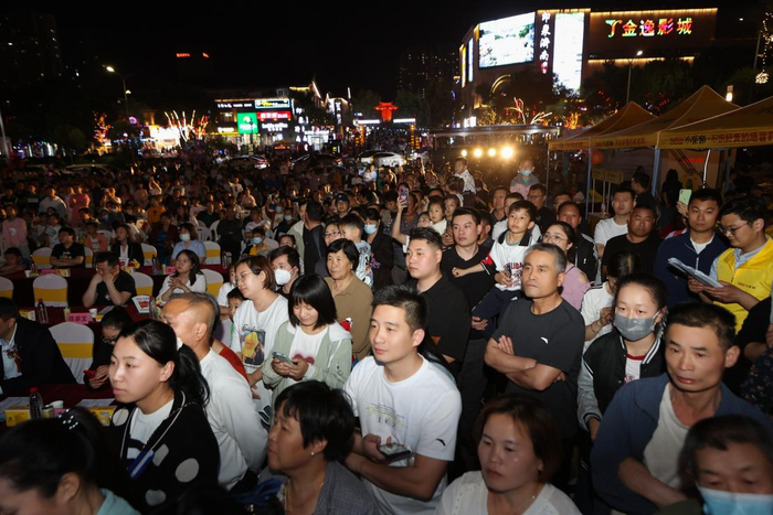 活动现场人气爆棚