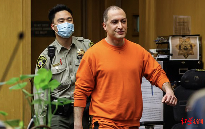 ↑尼玛已经因涉嫌谋杀而被捕