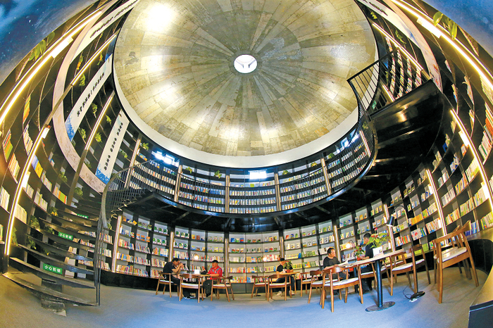 △位于武江区新时代文明实践中心的风度书房。武宣