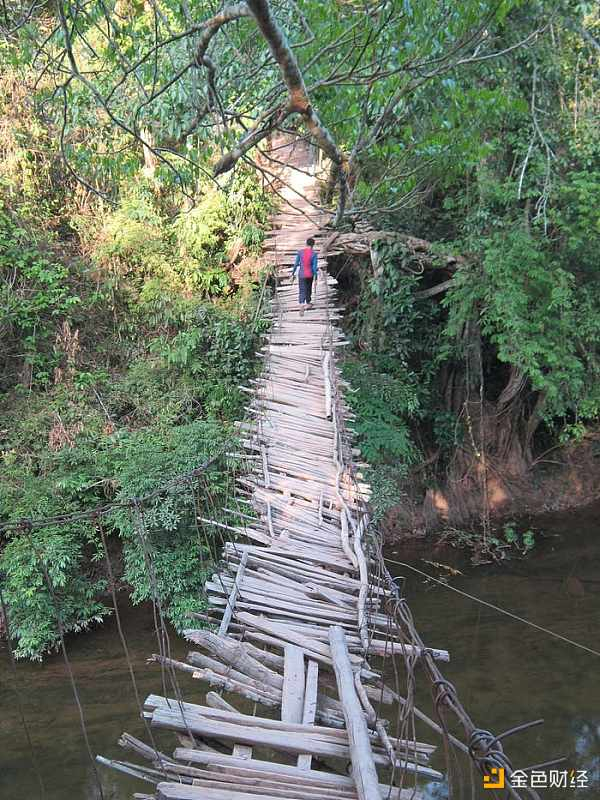 - 支付通道是无形的，所以人们很容易忘记可靠路由的重要性（图片来源：Edward Crompton -