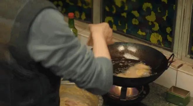 图片来源：电视剧《漫长的季节》画面