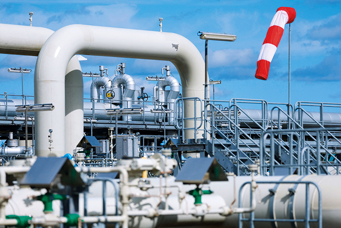 在德国卢布明拍摄的天然气管道设备（2022 年8 月30 日摄） 新华社/ 法新