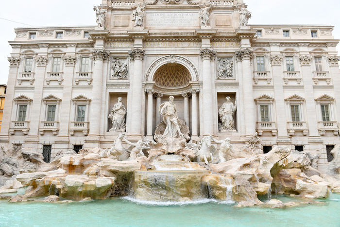 特莱维喷泉（图据视觉中国）