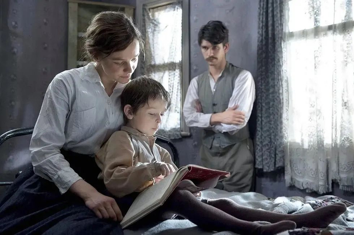 《妇女参政论者》剧照