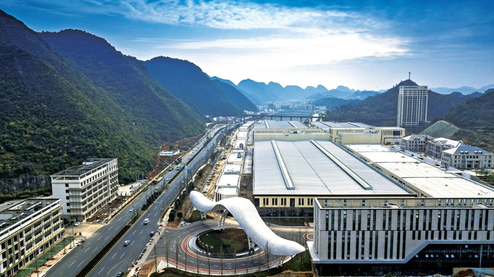 贵阳经济技术开发区一角（贵阳经开区融媒体中心供图）