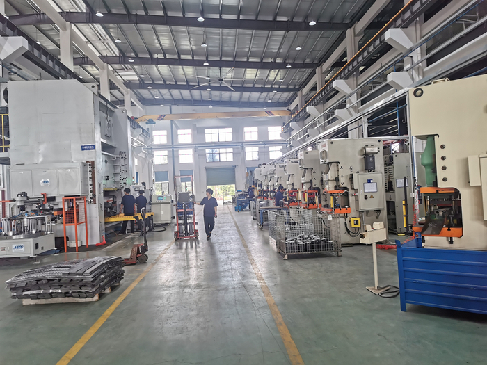 安徽莲盛智慧水务集团有限公司车间。