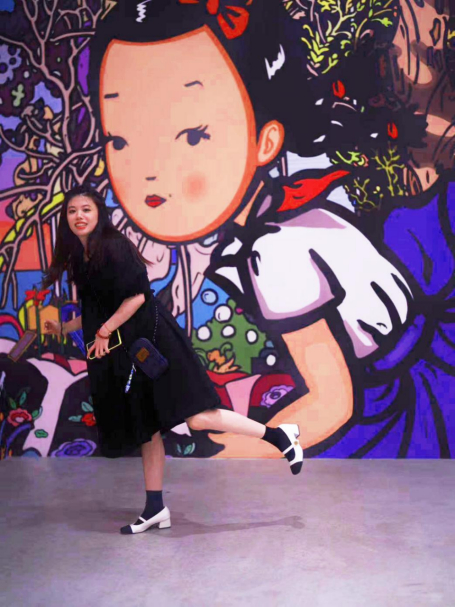 游客与飒蜜的合影