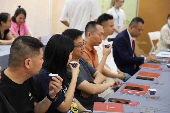 金帆茶，放心茶。