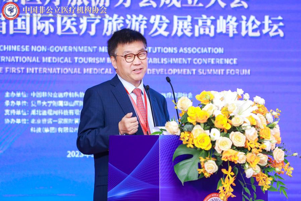 　　盛诺一家董事长蔡强在大会上发言。受访者供图。