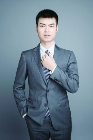 　　广发基金价值投资部基金经理 王瑞冬
