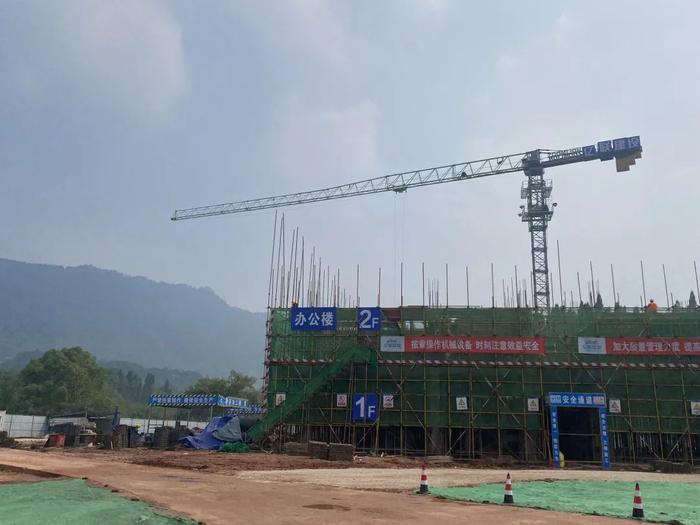 ▲ 宜宾正在新建多个动力电池产业链相关生产基地