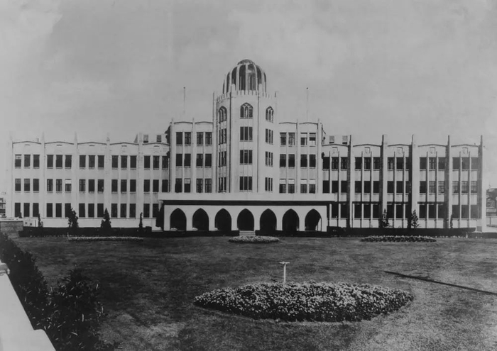 雷士德工学院历史照片（20世纪30年代）