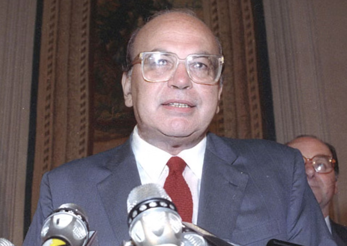 （科拉克西资料图，来源：独立报）