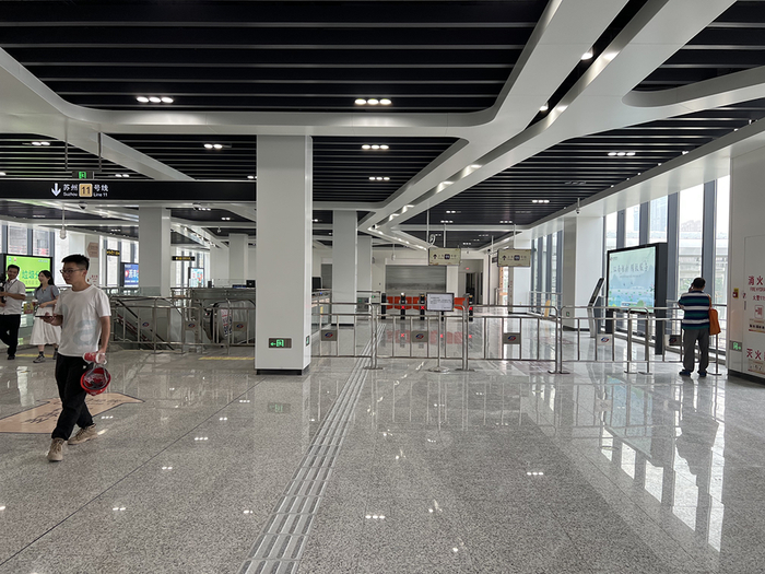 苏州地铁11号线花桥站站厅