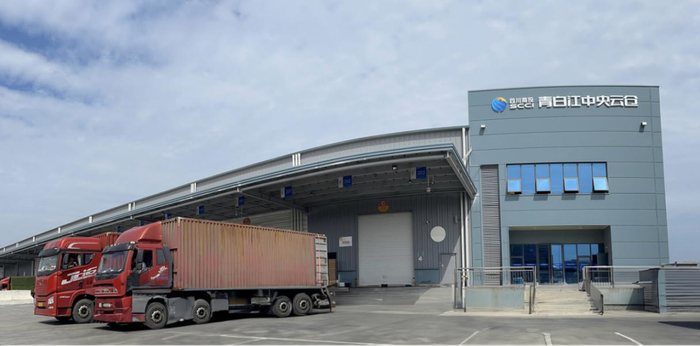 图为四川商投集团下属县域事业部管理运营的青白江中央云仓