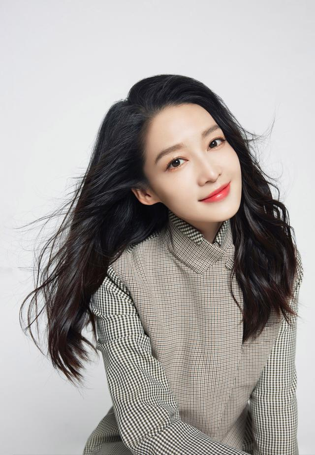 作为演员，李沁说她一直想尝试性格复杂而热烈的角色。  受访者供图