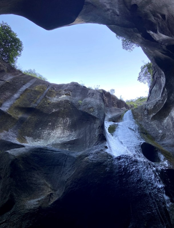 《白云山飞天瀑布》摄影：远方