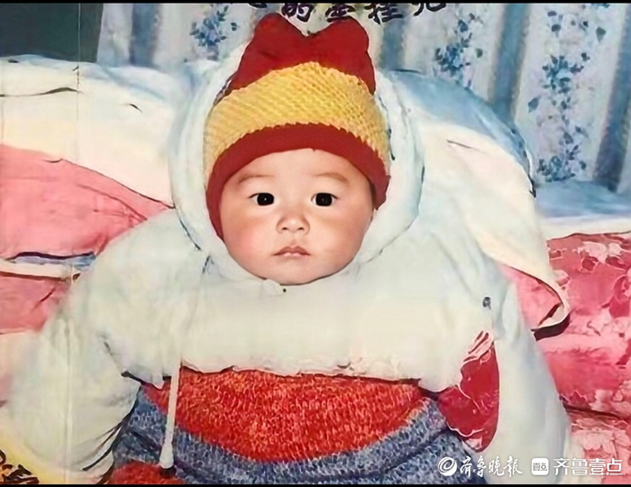 姚一飞幼时照（受访者供图）