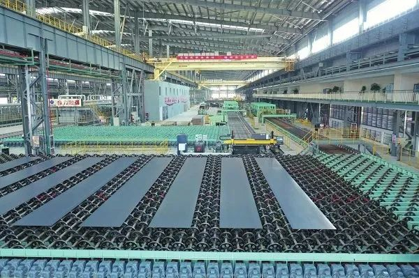 图为盛隆冶金高强耐磨钢产线