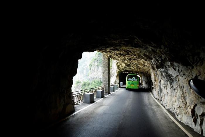 锡崖沟挂壁公路简介图片