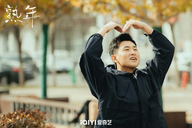 《熟年》拍摄期间，王彦霖升级做了父亲，因为身份的改变，也更能体会剧中父亲的感受。  受访者供图