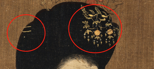 △左为云头形金钗，右边鸟雀形状的步摇。