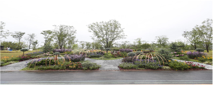 ▲设计金奖作品：《星绽蓉城，烟花逐梦》