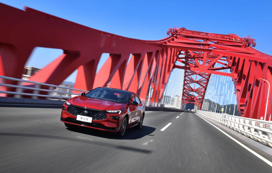 （新一代蒙迪欧2.0T车型）