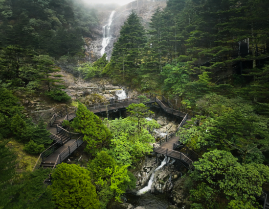 昆明轿子山风景区