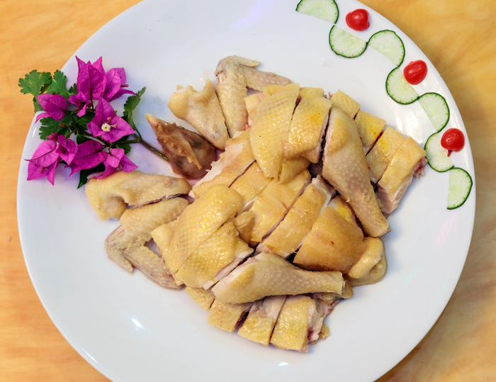 △白切杏花鸡。肇庆市地方志办供图