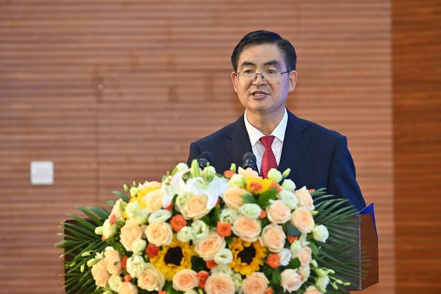 ▲李克勇作就职发言