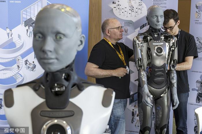 9个机器人担任联合国AI峰会发言人，它们分别具有不同技能