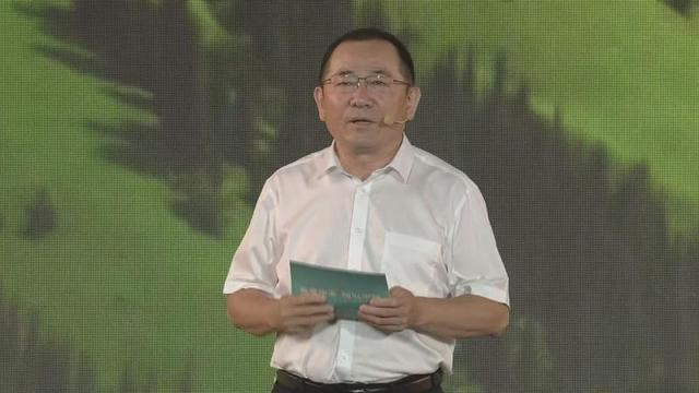 新疆维吾尔自治区博物馆馆长于志勇。主办方供图