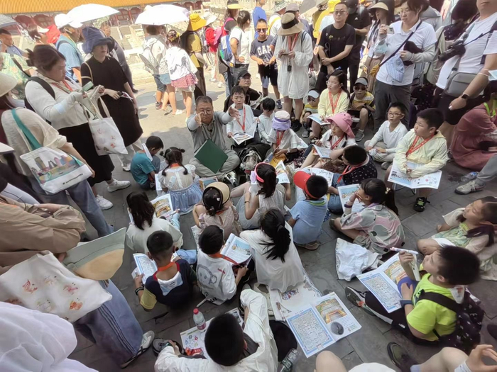 冯少保故宫讲解，图源：受访者供图